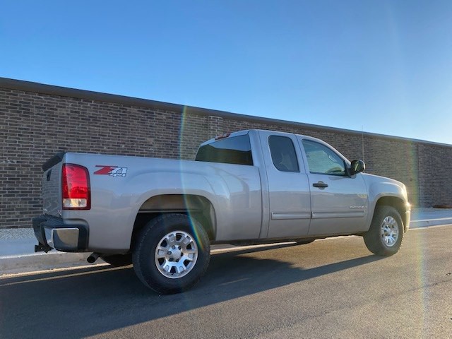 2007 GMC Sierra Image 6