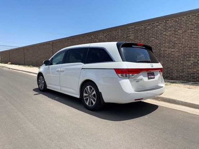 2014 Honda Odyssey Image 3