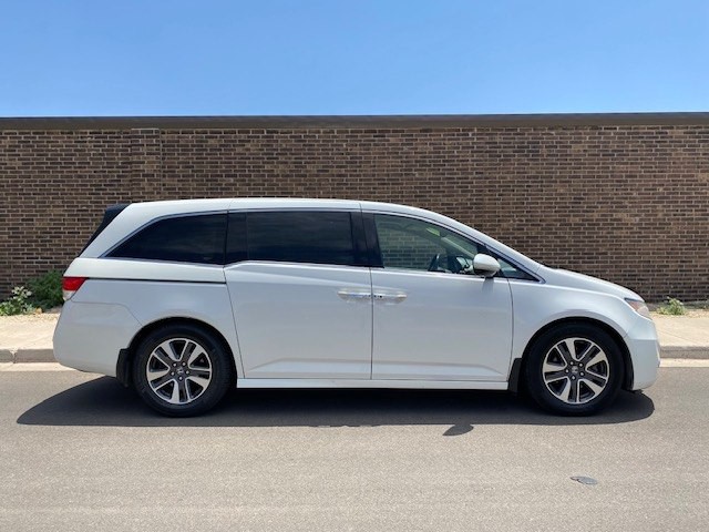 2014 Honda Odyssey Image 5