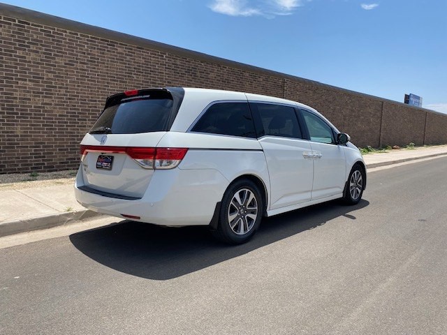 2014 Honda Odyssey Image 6