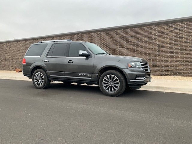 2015 Lincoln Navigator Image 4