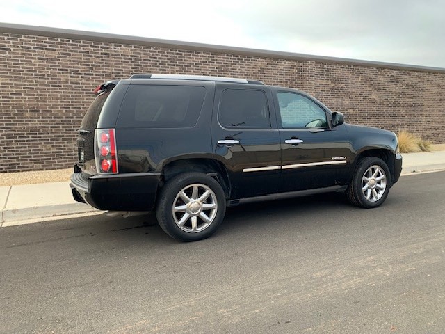 2011 GMC Yukon Image 6