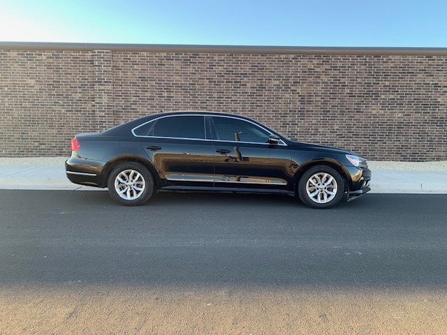 2016 Volkswagen Passat Image 5