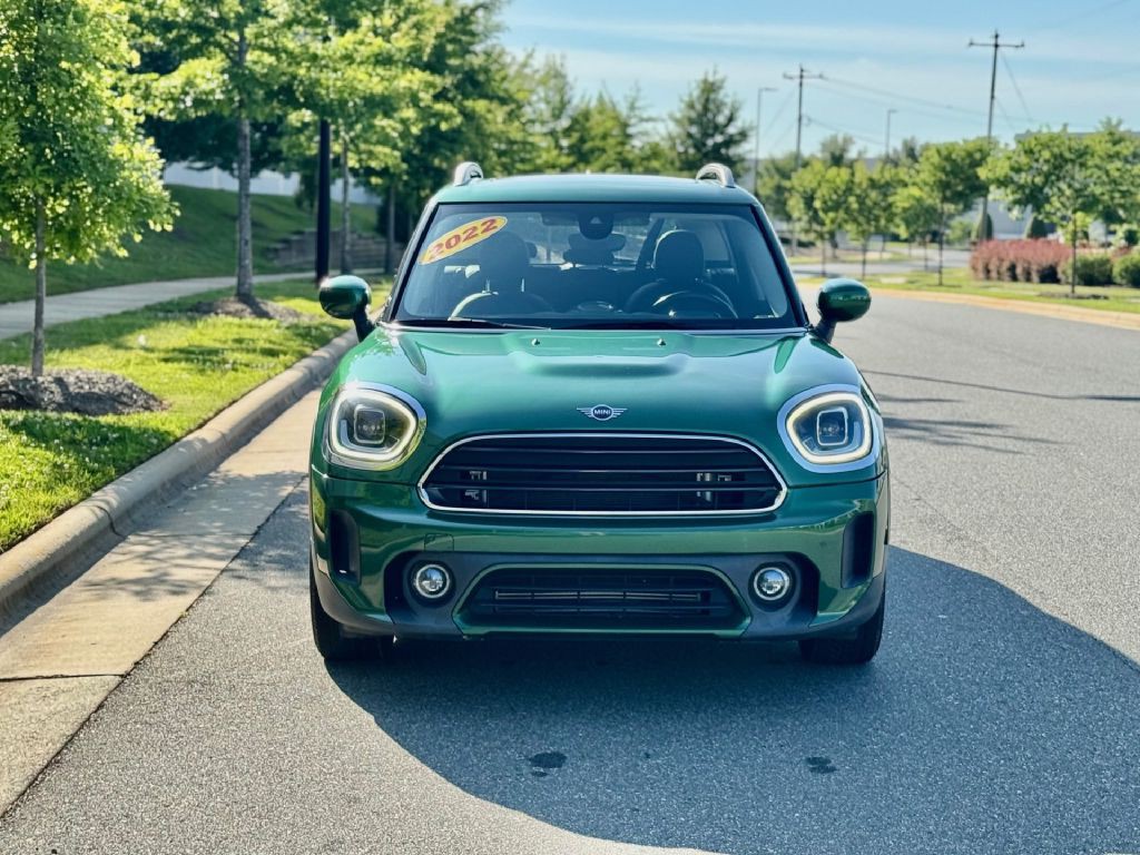 2022 MINI Cooper Image 2