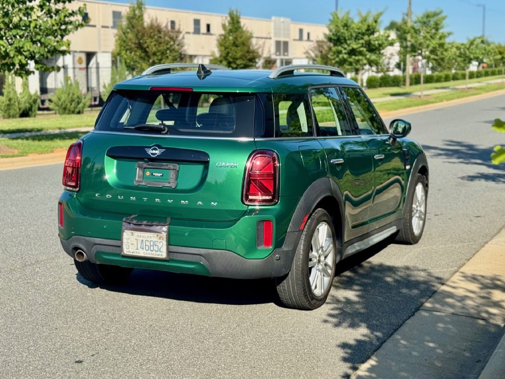 2022 MINI Cooper Image 6