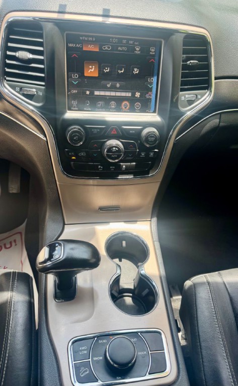 2015 Jeep Grand Cherokee Image 11