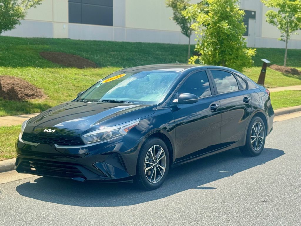 2022 Kia Forte Image 3