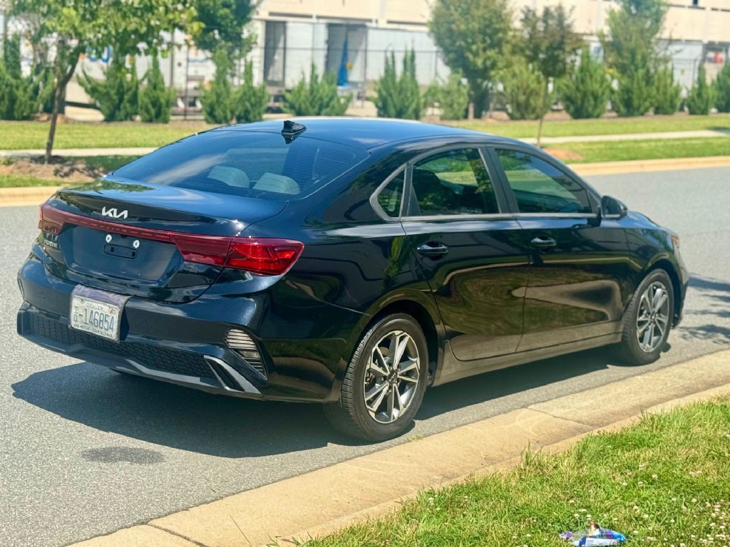 2022 Kia Forte Image 6