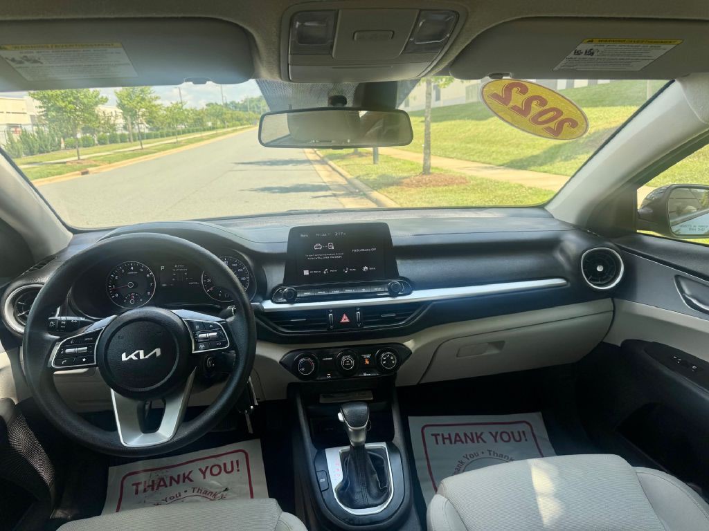 2022 Kia Forte Image 11