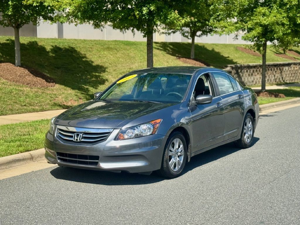 2012 Honda Accord Image 3