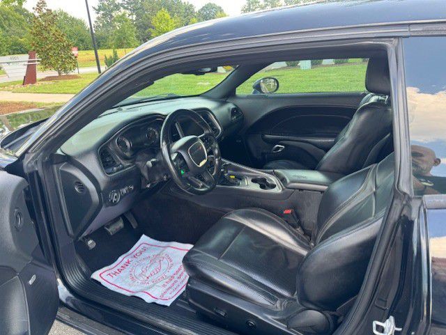 2018 Dodge Challenger Image 4