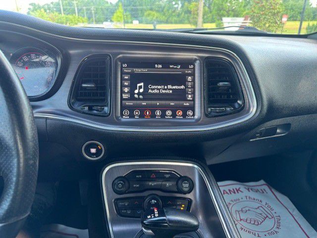 2018 Dodge Challenger Image 6