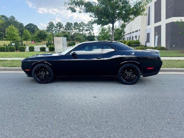 2018 Dodge Challenger Image 9