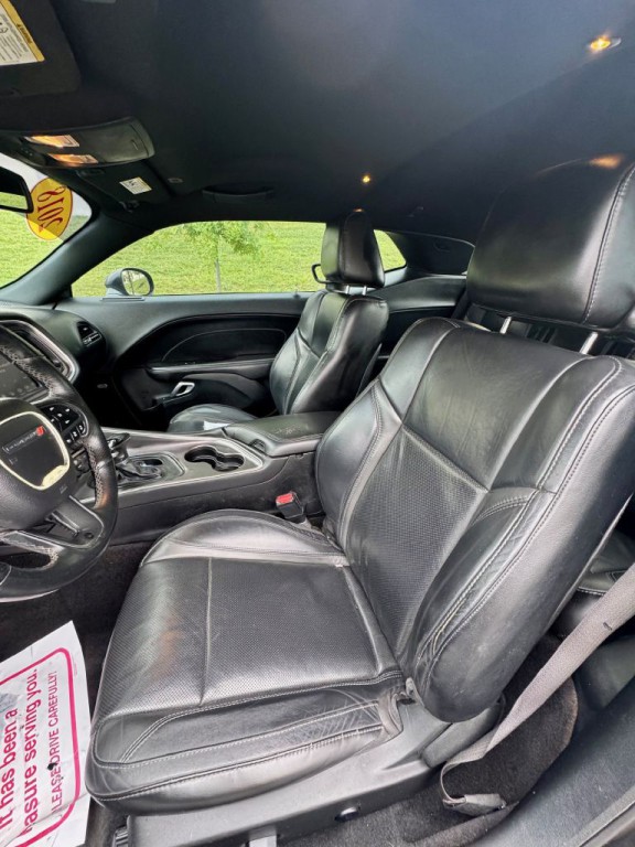 2018 Dodge Challenger Image 4