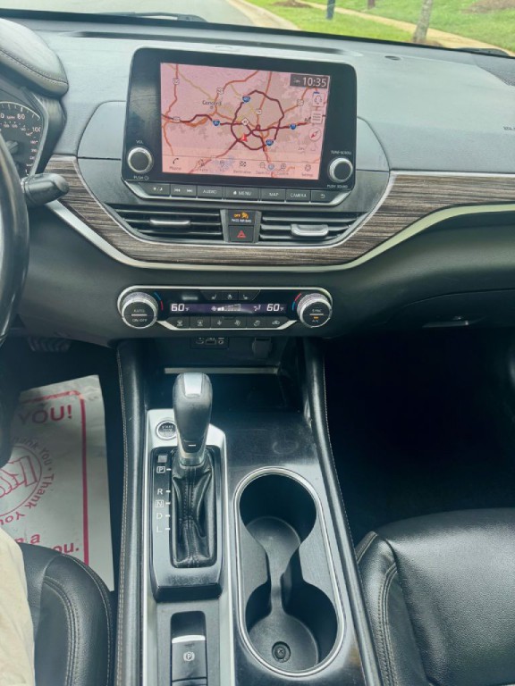 2020 Nissan Altima Image 6