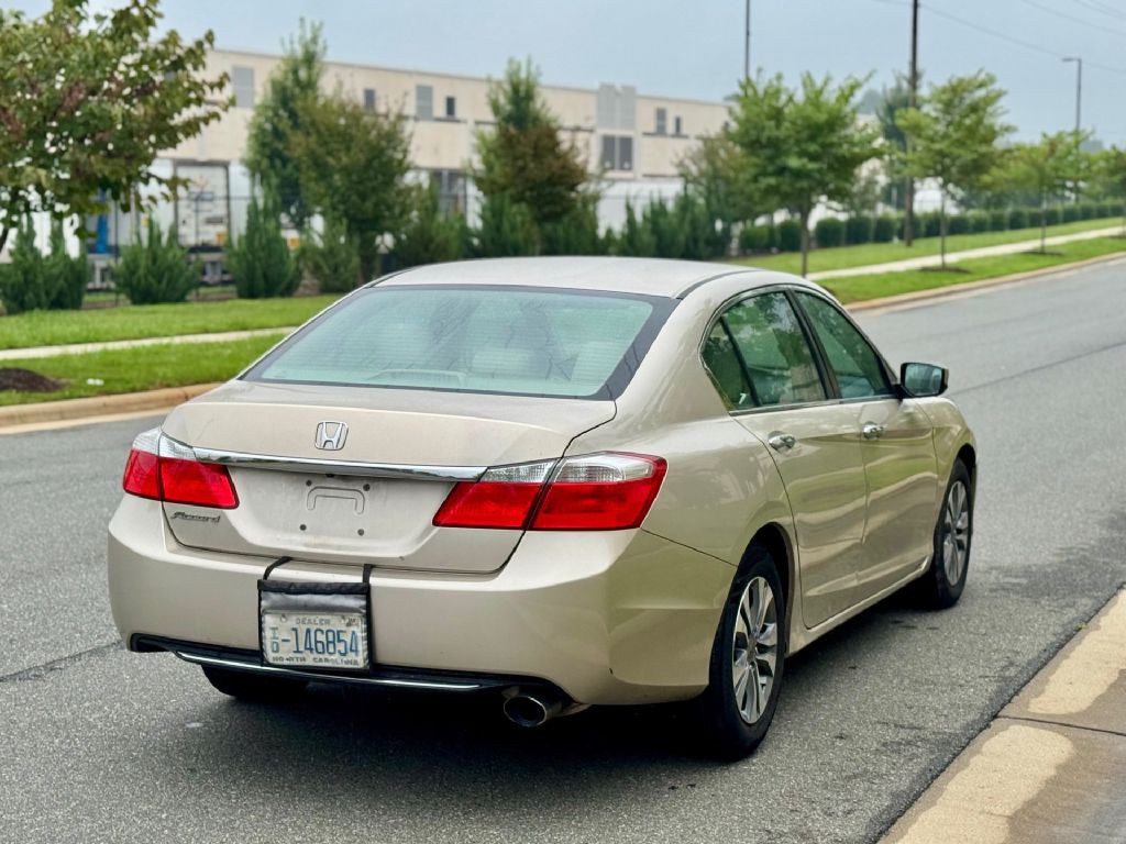 2015 Honda Accord Image 11