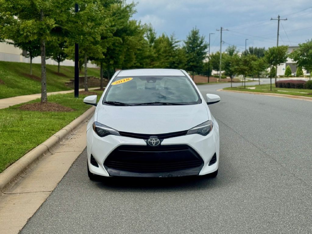 2018 Toyota Corolla Image 2