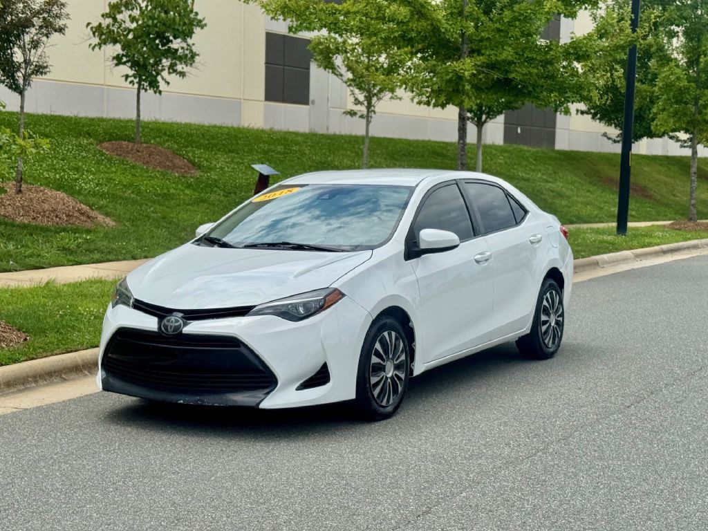2018 Toyota Corolla Image 3