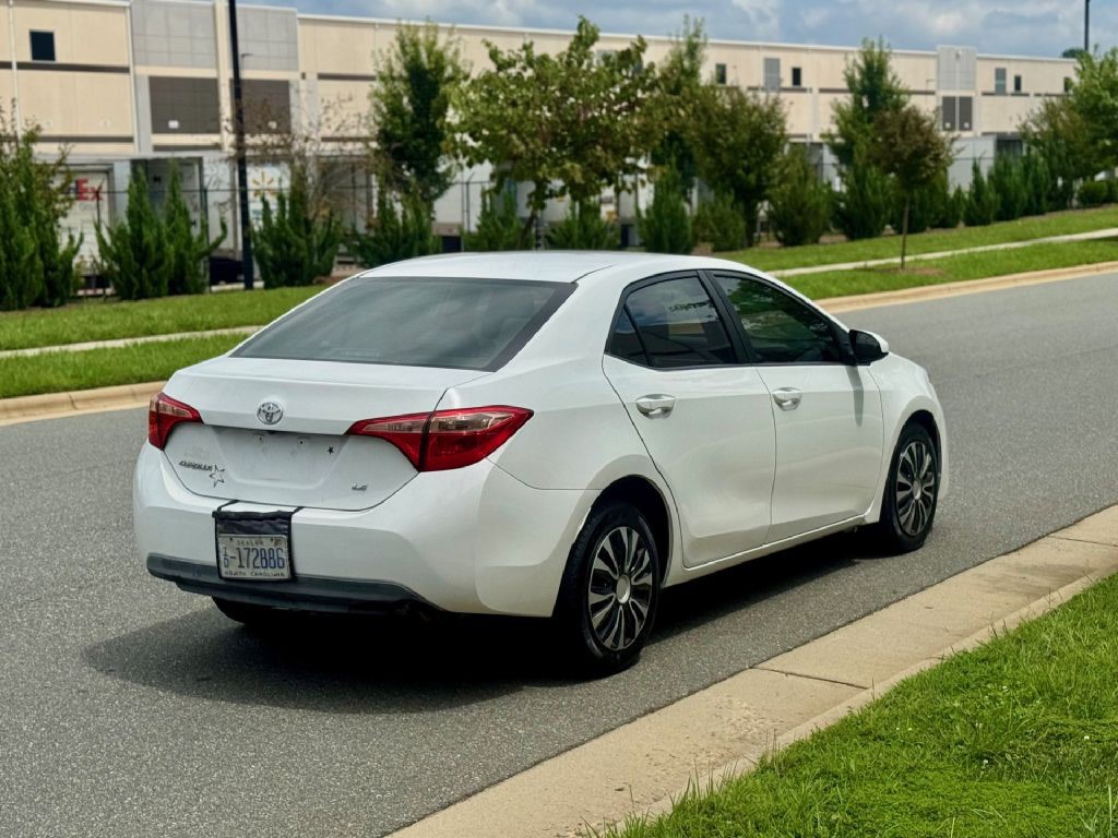 2018 Toyota Corolla Image 13