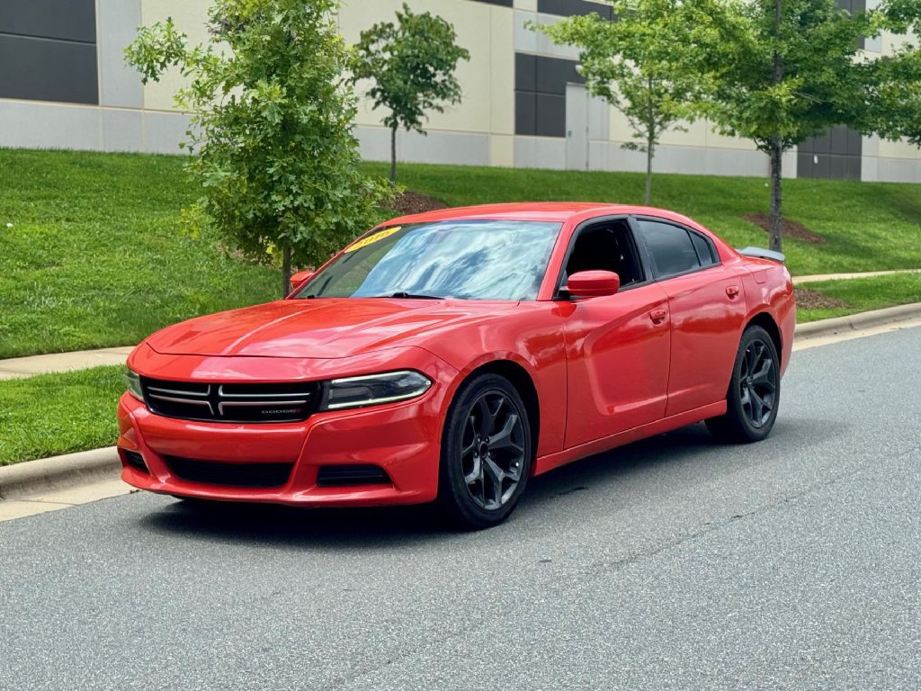 2016 Dodge Charger Image 2