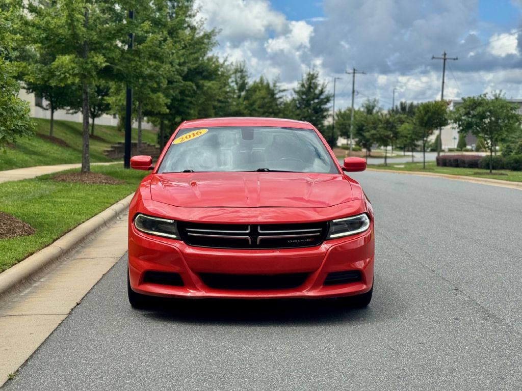 2016 Dodge Charger Image 10