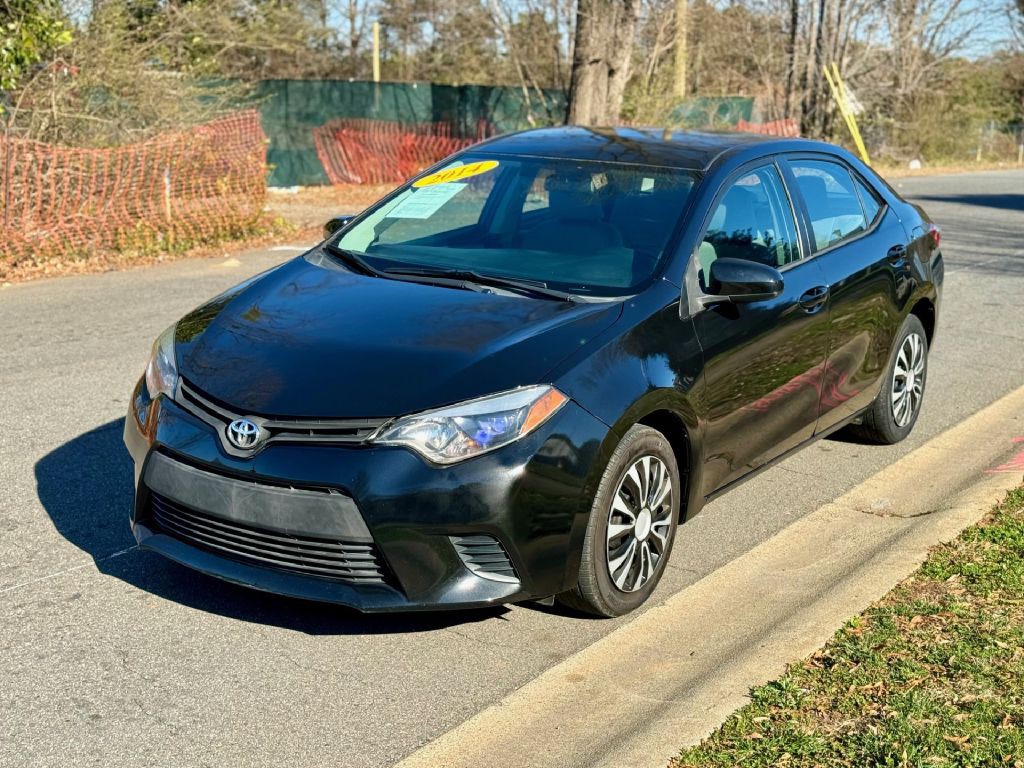 2014 Toyota Corolla Image 1