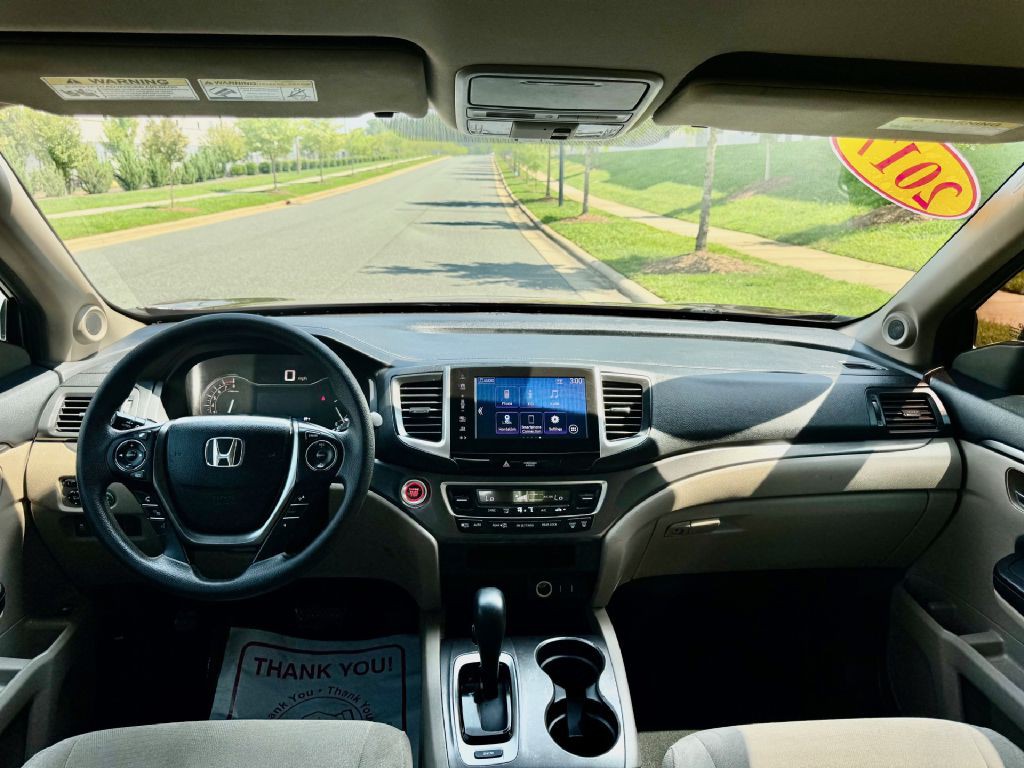 2017 Honda Pilot Image 9
