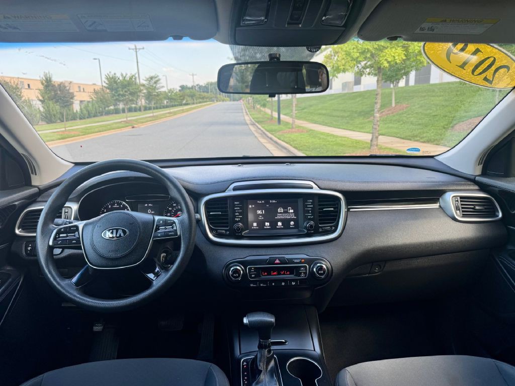 2019 Kia Sorento Image 8