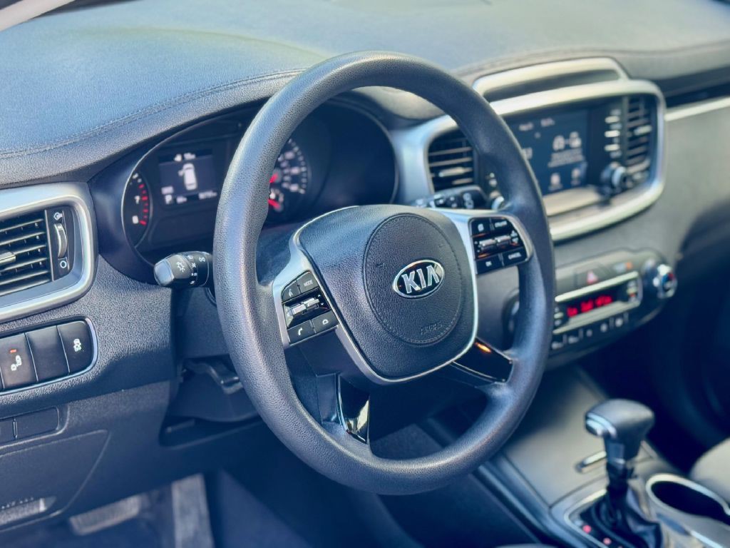 2019 Kia Sorento Image 10