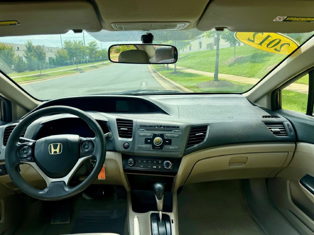 2012 Honda Civic Image 8
