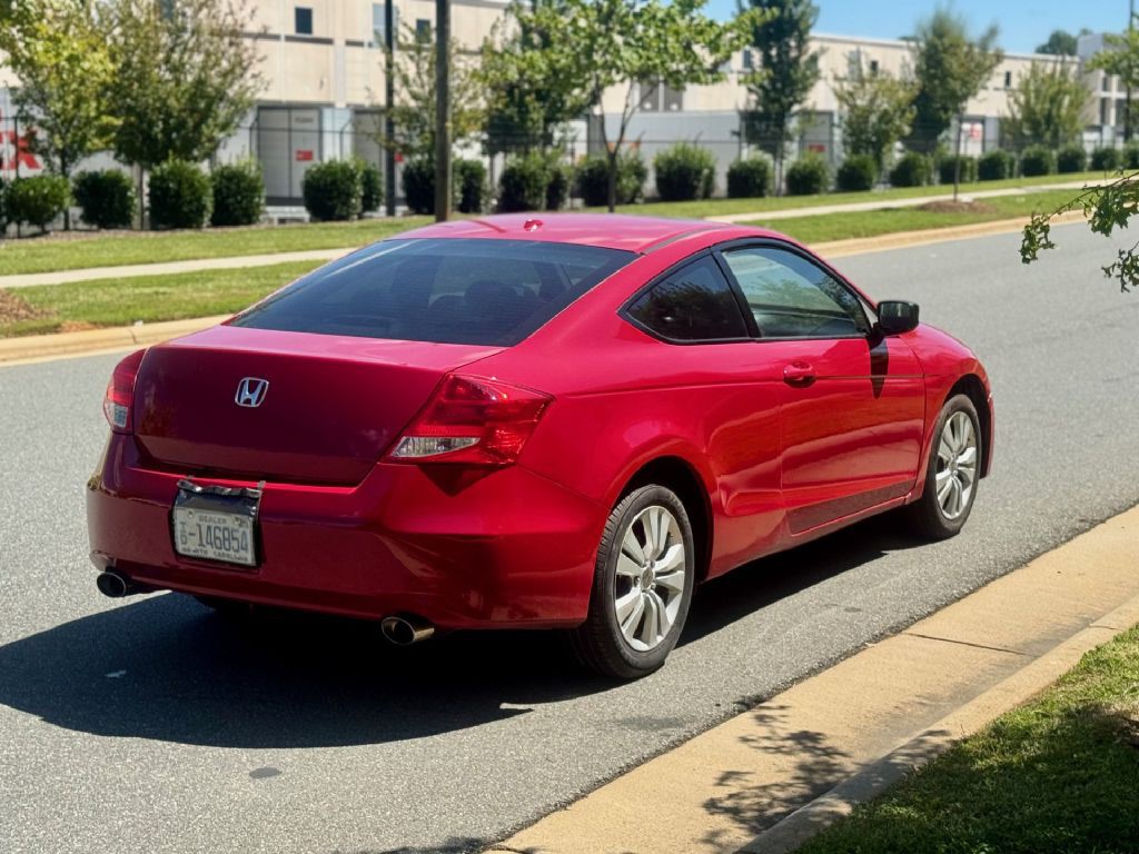 2011 Honda Accord Image 12