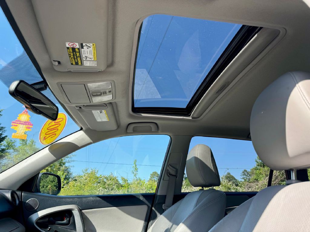 2009 Toyota Rav4 Image 4