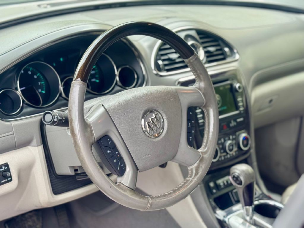 2016 Buick Enclave Image 12