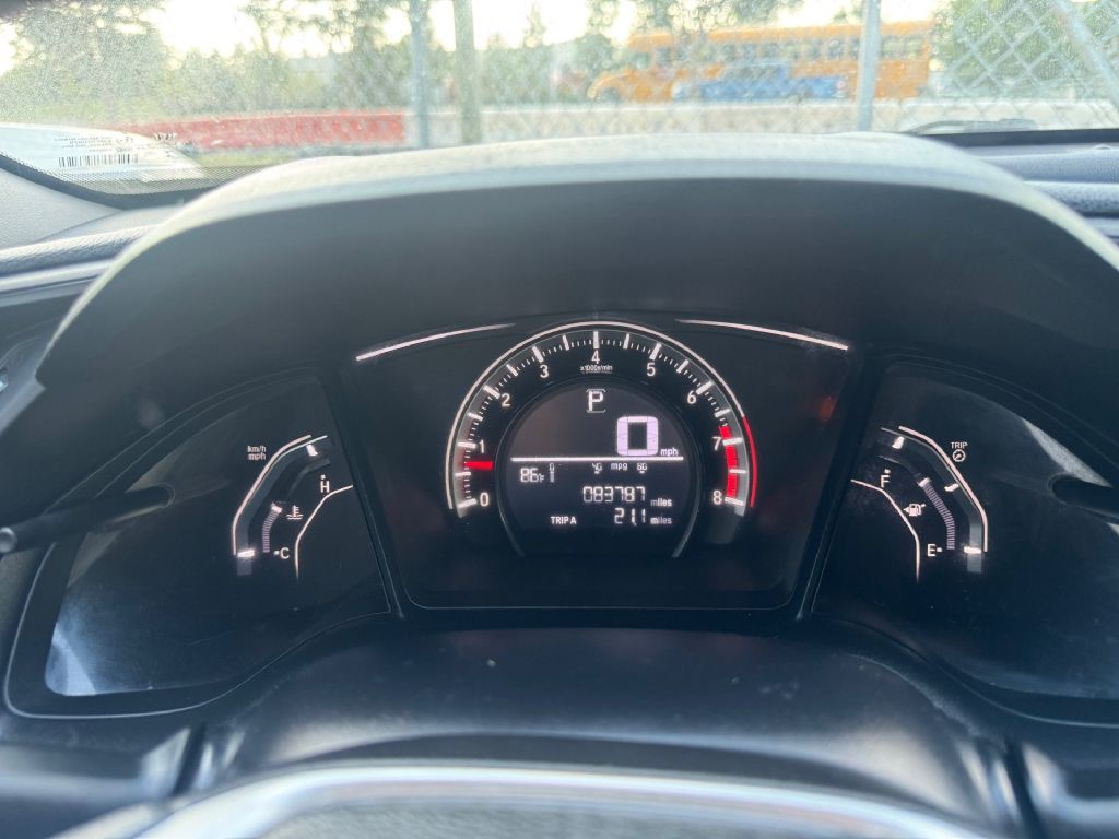 2016 Honda Civic Image 4