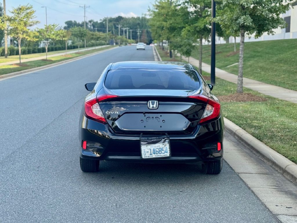 2016 Honda Civic Image 11