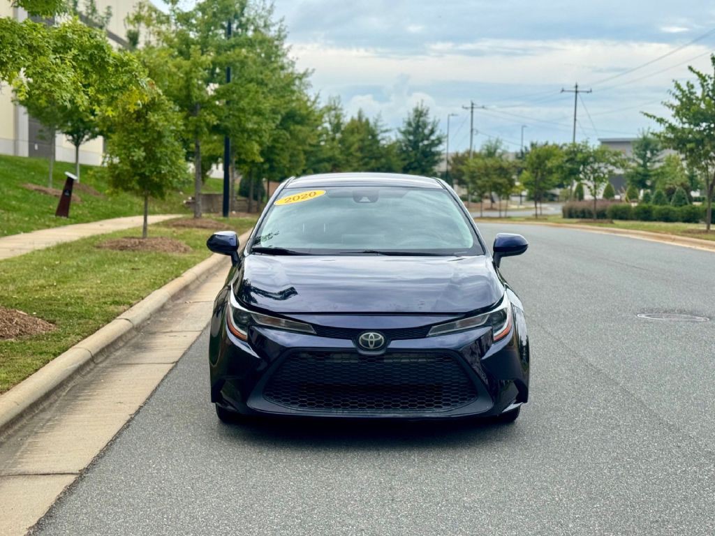 2020 Toyota Corolla Image 1
