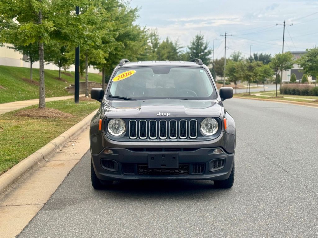 2016 Jeep Renegade Image 1