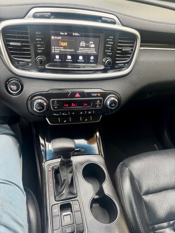 2019 Kia Sorento Image 6