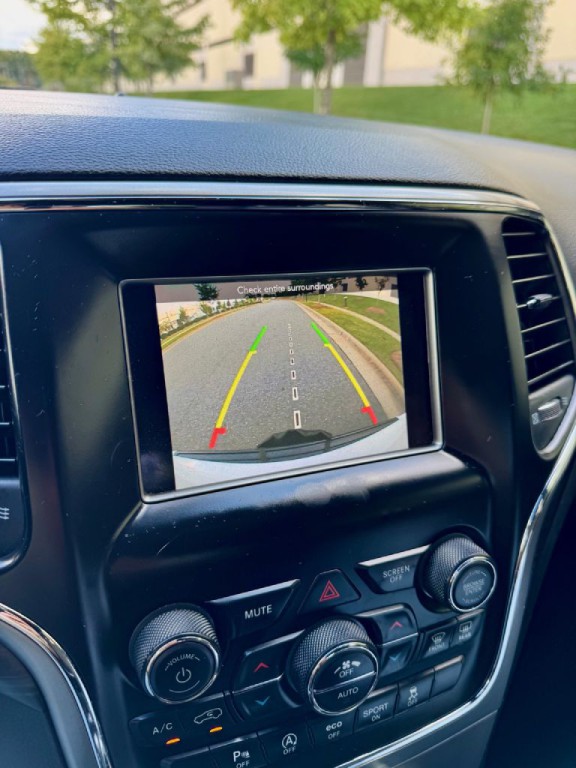 2020 Jeep Grand Cherokee Image 7