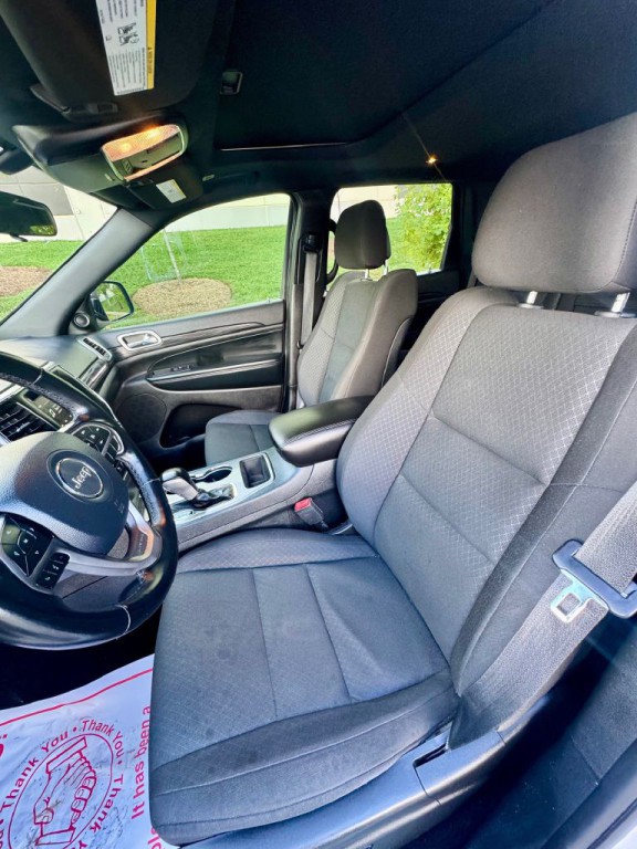 2020 Jeep Grand Cherokee Image 9