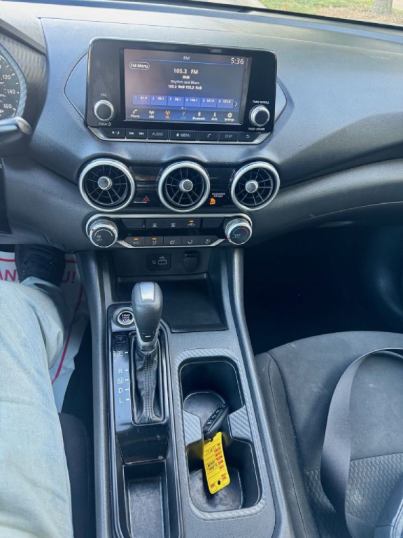 2021 Nissan Sentra Image 6