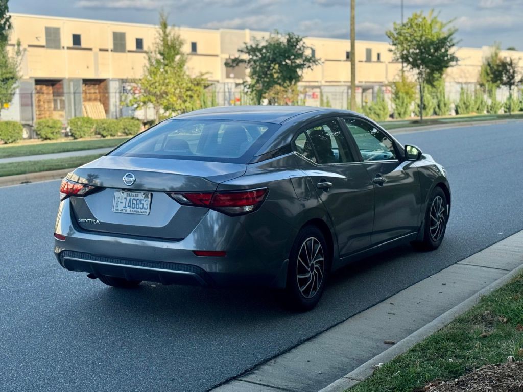 2021 Nissan Sentra Image 12