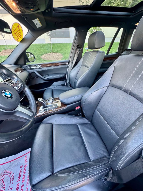2017 BMW X3 Image 8