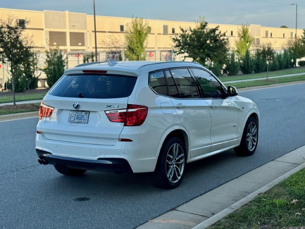 2017 BMW X3 Image 12