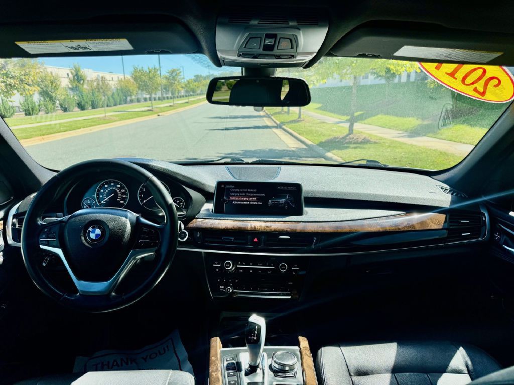 2017 BMW X5 Image 9