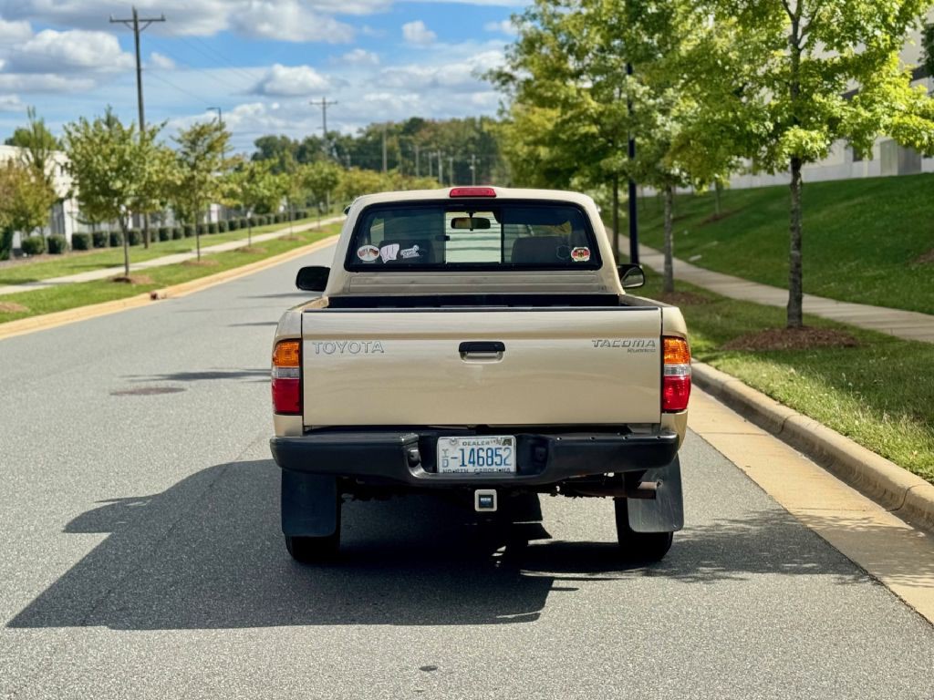 2004 Toyota Tacoma Image 6