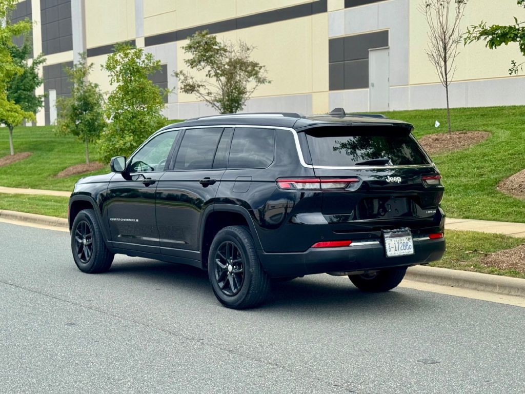 2023 Jeep Grand Cherokee Image 14
