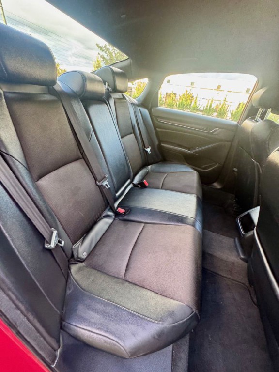 2020 Honda Accord Image 9