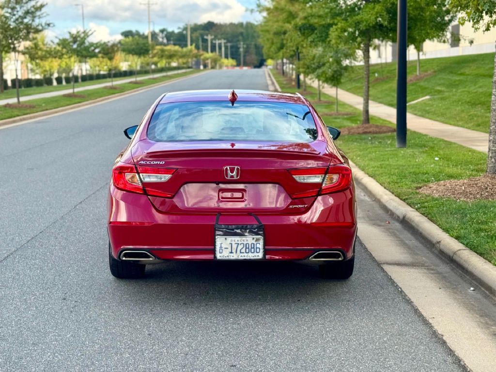 2020 Honda Accord Image 10