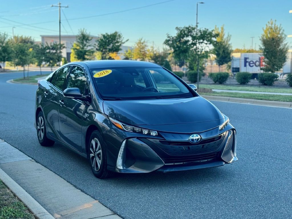 2018 Toyota Prius Image 3